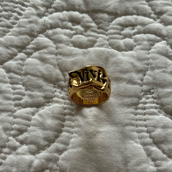 Vivienne Westwood Ring - Picture 2 of 4